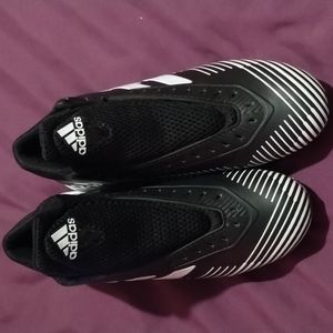 Adidas brand new Bounce Cleats